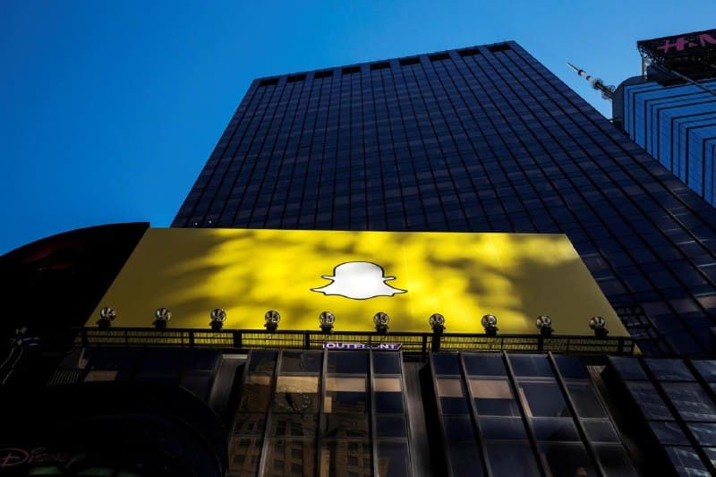 Snapchat собирается уволить 1000 сотрудников и объясняет это развитием ИИ